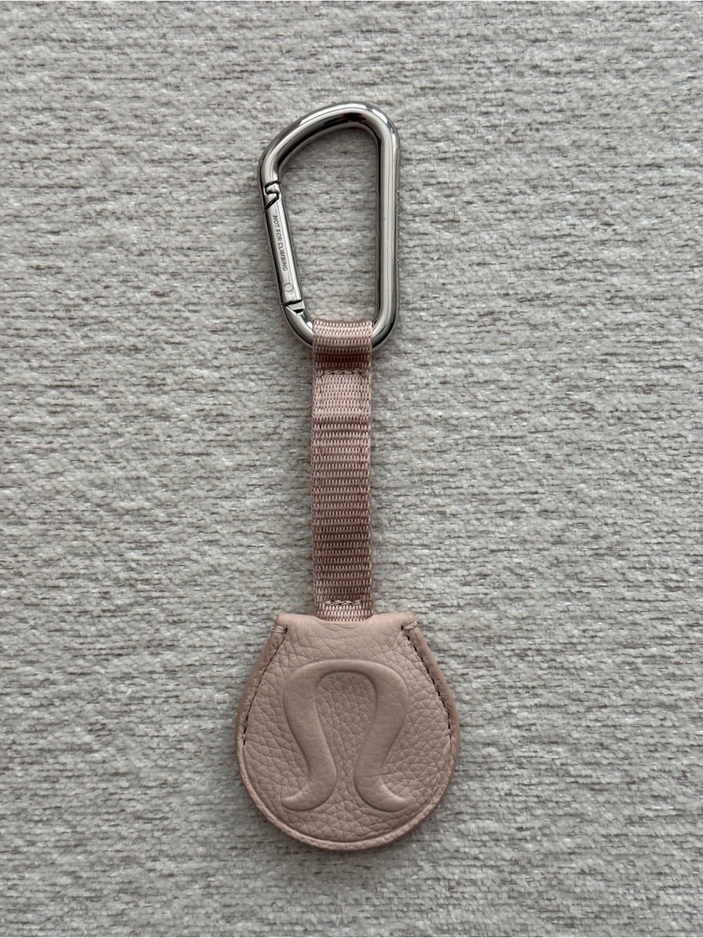Lululemon Now and Always Keychain
Misty Shell Blush Pink #W9CH1S